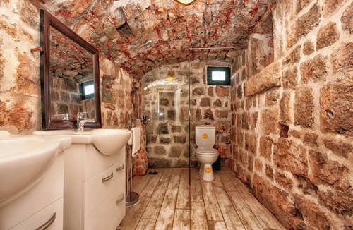 Klinci Villa | Charming Stone Villa with five junior suites