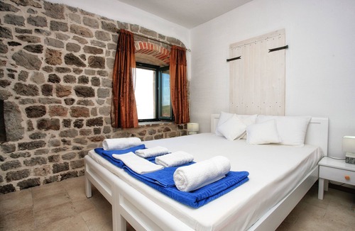 Klinci Villa | Charming Stone Villa with five junior suites