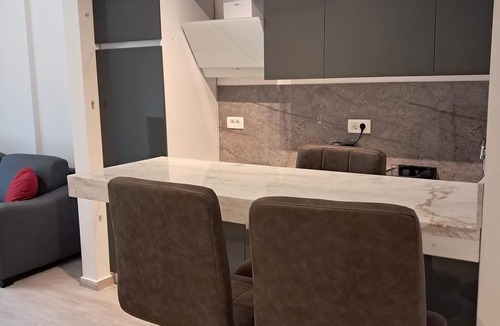 Becici Apartment | Charming studio in enchanting Bečići with AC, WiFi