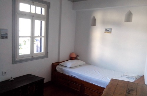 Skopelos Town House | charming & traditional in the old car-free part of town