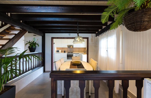 Oros Villa | Charming Villa above Rethymno Family Friendly