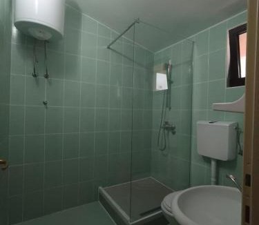 Dobra Voda House | Cheap Montenegro Apartments