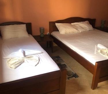Dobra Voda House | Cheap Montenegro Apartments