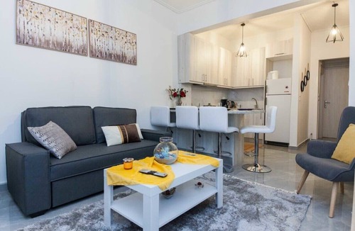 Ano Kipseli Apartment | Chic 1 Bd Apartment for 4 in Ano Kypseli
