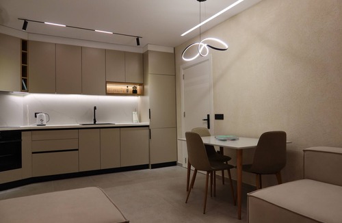 Tirana Apartment | Chic 1-bedroom apartment in phenomenal Tirane, WiFi.nClean apartment and netflix