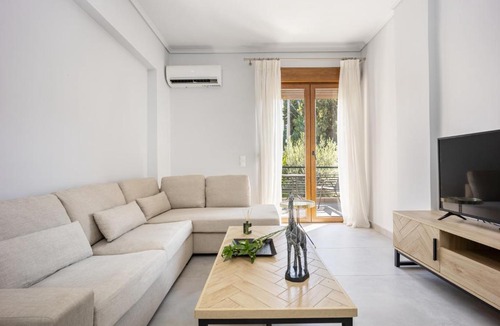 Voula Apartment | Chic Coastal Stay in the Heart of Voula