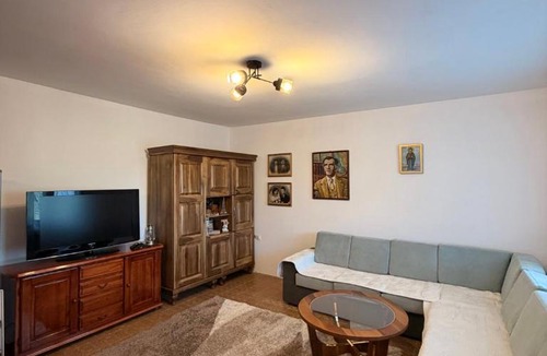 Berane House | Childhood Garden Guest House