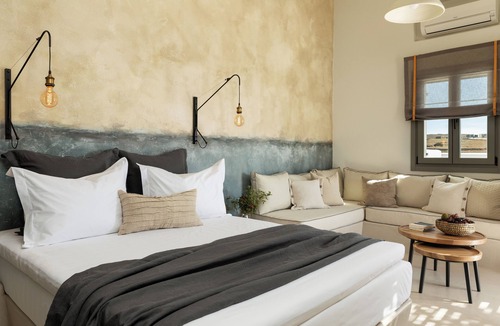 Kithnos House | Chora Kythnos Suites