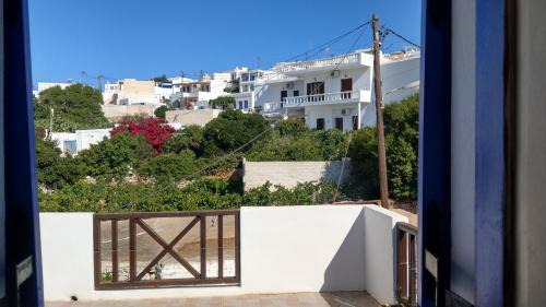 Sikinos Apartment | Chora Place