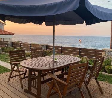 Agios Konstantinos House | Christina Apartment
