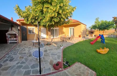 Nestos Apartment | Christina Apartments