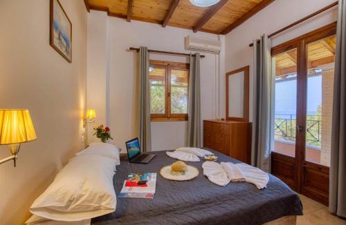 Agios Matthaios Apartment | Christinas apartments