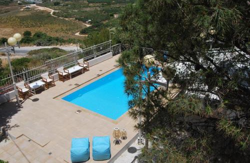 Chorafakia Apartment | Chrysiida Suites