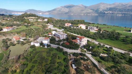 Lixouri Apartment | Circe Pansion