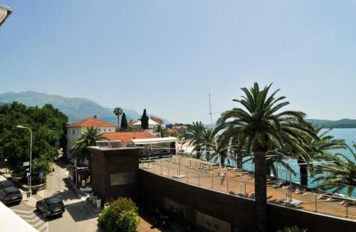 Tivat Apartment | City Center Apartments