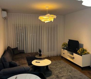 Mejë Apartment | City centre beautiful apartment - near stadium