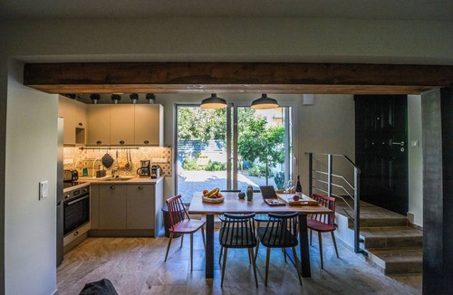 Kalamata Villa | City Cottage - Kalamata Mediterranean Suites & Villas
