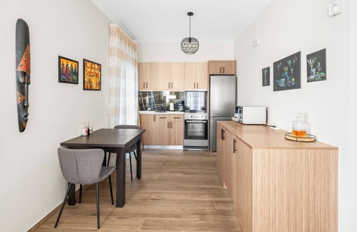 Heraklion Apartment | CityView 1 fully equipped apt by Hospi