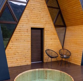 Bistrica Ski Chalet | Clear Water Eco Village