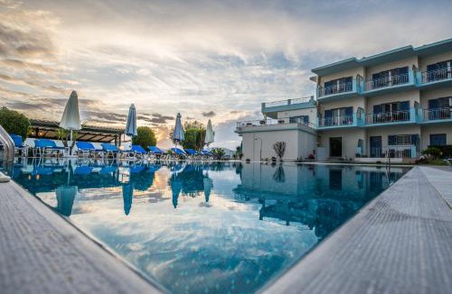 Paleros Hotel | Cliff Bay Hotel by GHH