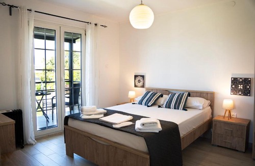 Nea Propontida House | Coastal Bliss
