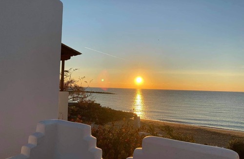 Skiros Condo | Coastal Charm, Skyros on the Sea Studio Retreat