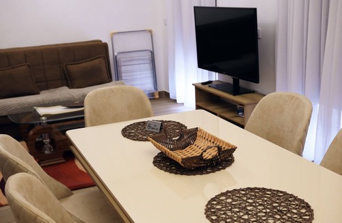 Ulcinj Villa | Coastal Comfort: Modern 2-Bedroom Getaway in Sunny Donji Štoj