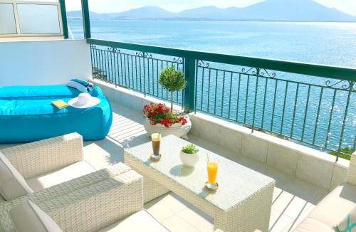 Nea Artaki Apartment | Colours Seaview Apartment