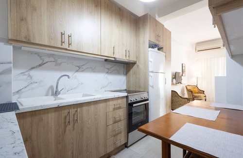 Vyronas Apartment | Comfort Apartment with 2 Bedrooms