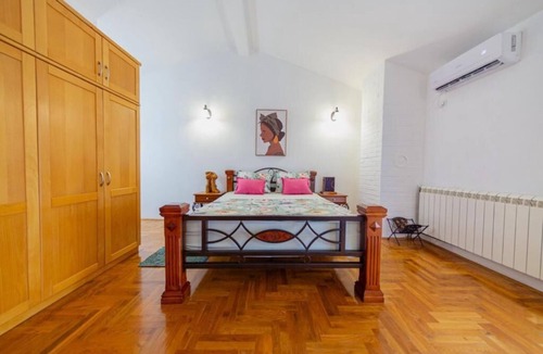 Podgorica Villa | Comfortable 3BR Family Villa with Pool in Podgorica