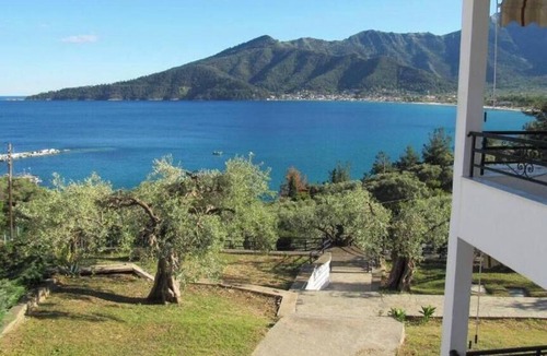 Golden Beach Apartment | Comfortable stay at Chrysi Ammoudia - Sea & Nature view