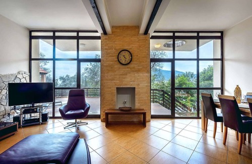 Budva Villa | Comfortable two-storey villa with four bedrooms