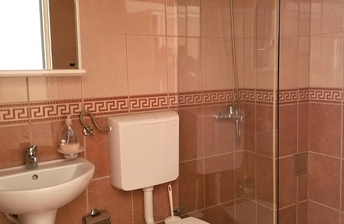 Gjerana Hotel | Comfy family with double bed + 2 single beds - sea view balcony