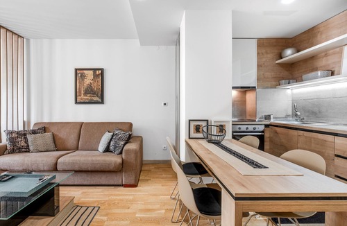 Rozino Apartment | Compact, Central Studio 5 min to Beach in Budva