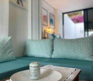 Barbati House | Coral Blue