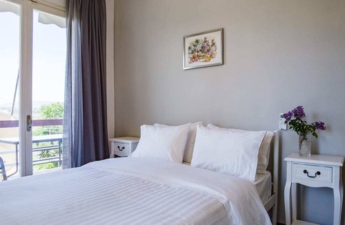 Kanoni Apartment | Corfu Diamond Suite - Comfy Summer Geataway