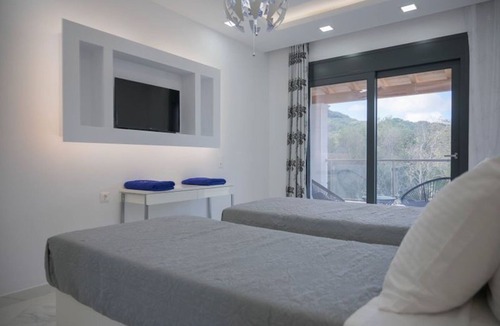 Notos Villa | Corfu Dream Holidays Villa Anthousa