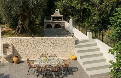 Korakades House | Corfu's Calm Oasis - Serene Retreat