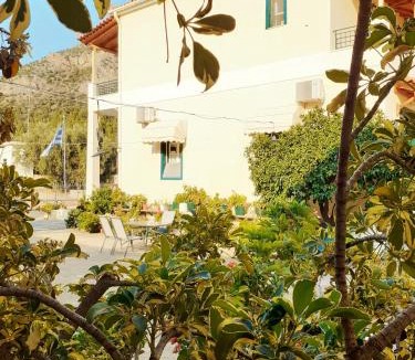Leonidio Apartment | Costa-Rini Hotel