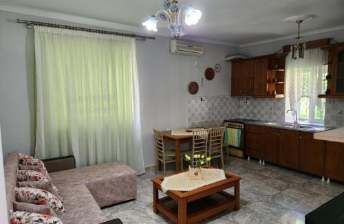 Sarande Villa | Cosy guest house