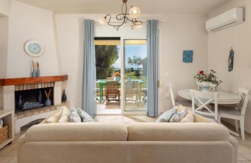 Barbati Villa | Cote Jardin Seafront Villa Direct access to the beach