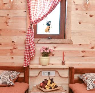 Zabljak Ski Chalet | Cottages Big bear