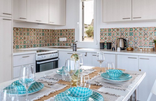 Plintri House | Country house "Lotus Home Mykonos" with sea view, balcony & Wi-Fi