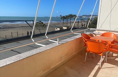 Durres Apartment | Cozy 1-bedroom apartment in marvelous Durrës with AC and gym access