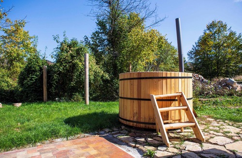 Kolasin Ski Chalet | Cozy 2-Bedroom Chalet in Beautiful Countryside in Kolasin