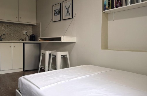 Heraklion Apartment | Cozy Apartment close to CityCenter By Estio Comfort Living