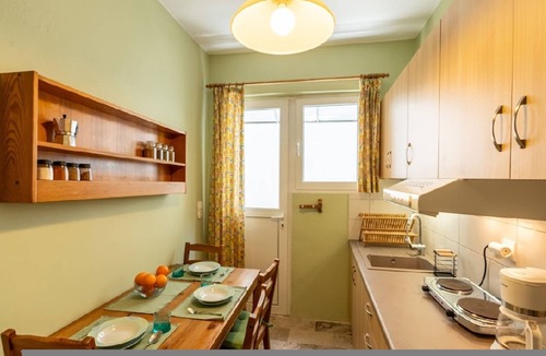 Palaio Faliro House | Cozy Apartment in Faliro
