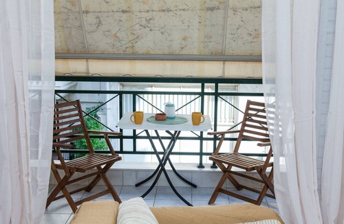 Peristeri Apartment | Cozy apt in Peristeri near Metro station