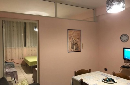 Durres Apartment | Cozy Beach Apartment Homer in Durres