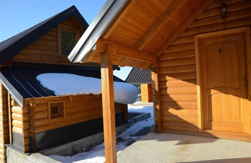 Vitomiricë House | Cozy Berane Stay - Comfort Cottage with balcony 4